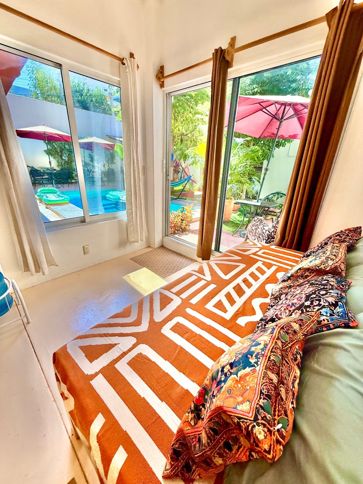 Casa Keiki, a ground-floor one-bedroom suite with pool access at Punta Ox Ha